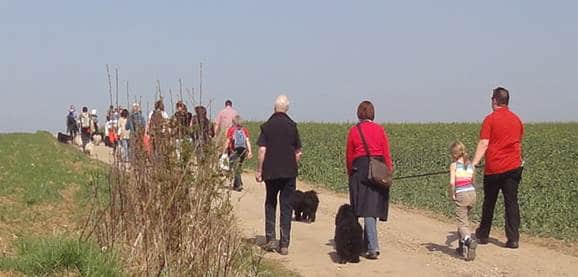 Frühlingswanderung der Landesgruppe Mitte in Gau Algesheim 5